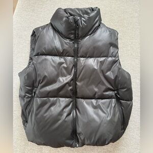 Old navy cropped vest XS